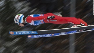 150216123901-anders-fannemel-ski-jumping-record-exlarge-169
